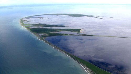 Notsuke Peninsula: Harsh Winters and Rich Seas Notsuke Peninsula: Harsh Winters and Rich Seas