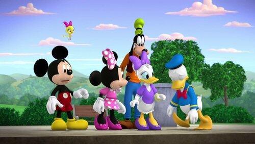 Mickey's Fun-tastic Field Mickey's Fun-tastic Field