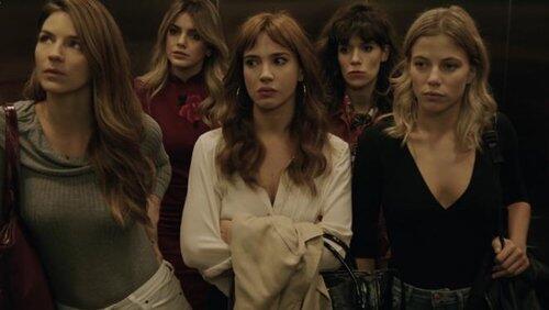 Cinco hermanas y un objetivo en común Cinco hermanas y un objetivo en común