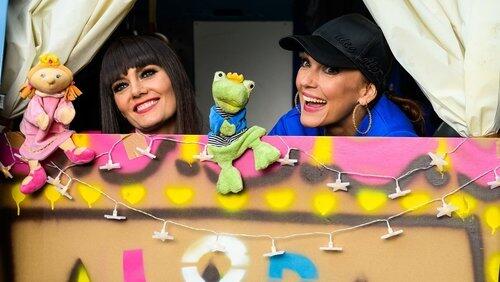 KinderStoppShop mit Rebecca und Larissa