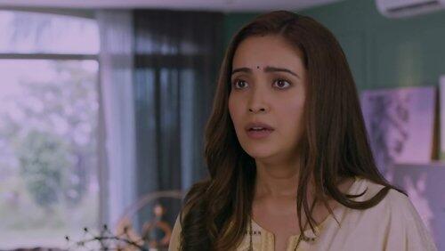 Ye Kya Ghadi Hai… Hum Ajnabi Hain… Duniya Meri Kyu Mujhse Khafa Hai… Ye Kya Ghadi Hai… Hum Ajnabi Hain… Duniya Meri Kyu Mujhse Khafa Hai…