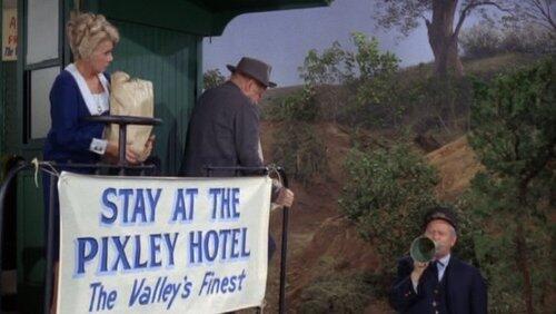 War of the Hotels War of the Hotels