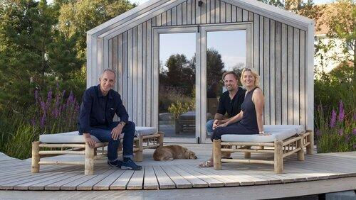 Chichester, West Sussex: Floating House Chichester, West Sussex: Floating House