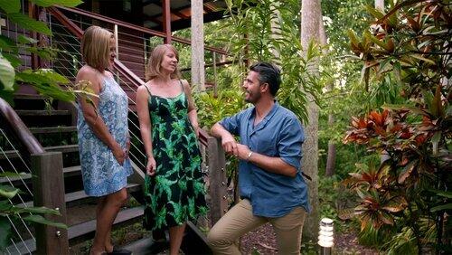 Townsville and Magnetic Island QLD: The Longs Townsville and Magnetic Island QLD: The Longs