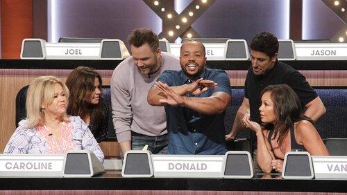 Joel McHale, Rachael Ray, Jason Biggs, Caroline Rhea, Donald Faison, Vanessa Williams. Joel McHale, Rachael Ray, Jason Biggs, Caroline Rhea, Donald Faison, Vanessa Williams.