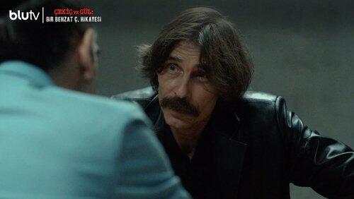 Büyük bir kötülük yaptım ben. Büyük bir kötülük yaptım ben.
