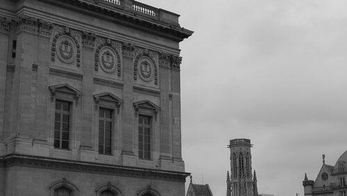 Le Louvre Le Louvre