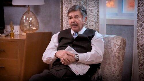 Esperando a Don Justo Esperando a Don Justo
