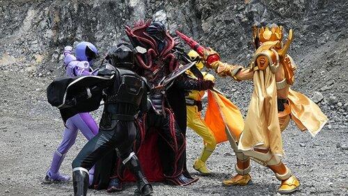King of the In-between vs. King of the Abyss King of the In-between vs. King of the Abyss