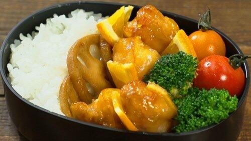 Orange Chicken Bento & 'Tuna-burg' Bento Orange Chicken Bento & 'Tuna-burg' Bento