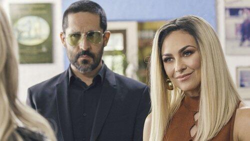 La Doña pacta con los Casillas La Doña pacta con los Casillas