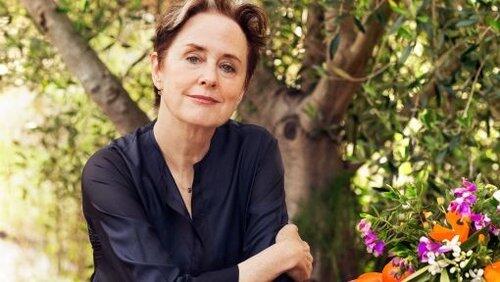 Alice Waters and Her Delicious Revolution Alice Waters and Her Delicious Revolution