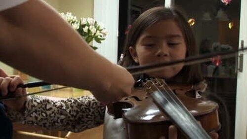 Twins Get Musical