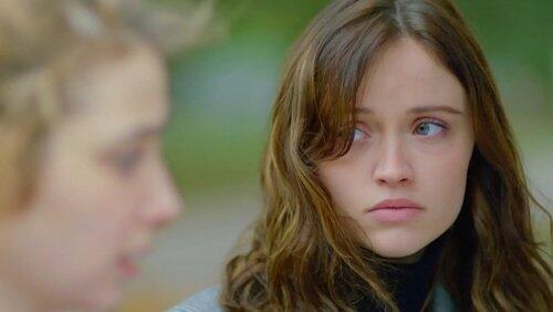 T'es juste trop naïve T'es juste trop naïve