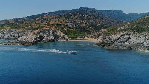 Ikaria Ikaria