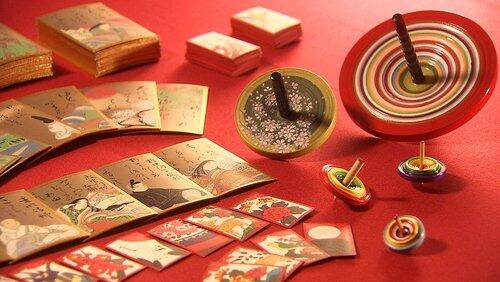 Kyoto Toys: Elegant Amusements That Inspire Delight Kyoto Toys: Elegant Amusements That Inspire Delight