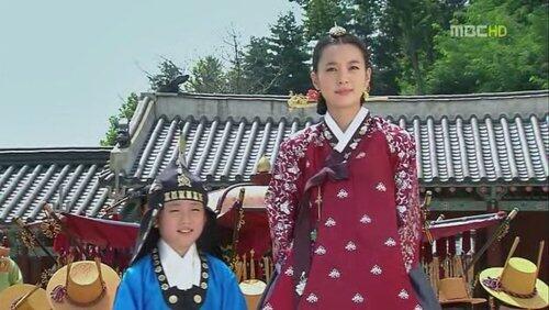 Dong Yi and Her Son Come Back to The Palace Dong Yi and Her Son Come Back to The Palace