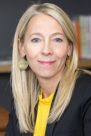 Jane Featherstone Jane Featherstone