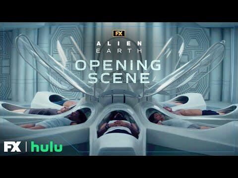 Opening Scene: The USCSS Maginot Crew Wakes Up