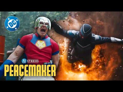 DC Super Scenes: Just Guys Being Dudes