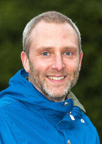 photo of Simon Casson photo of Simon Casson