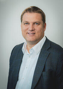 photo of Ivan Van de Cloot photo of Ivan Van de Cloot