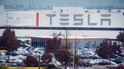 Elon Musk's Crash Course Elon Musk's Crash Course