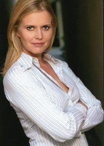 Claire Yarlett Claire Yarlett