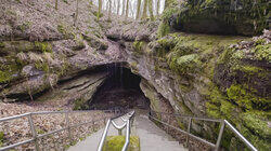 Mystery of the Kentucky Cave Mystery of the Kentucky Cave