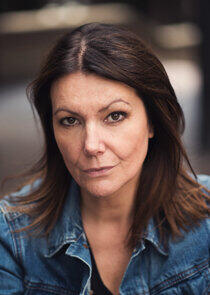 photo of Fiona Alle photo of Fiona Alle