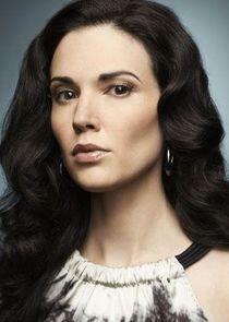 Nina Theroux