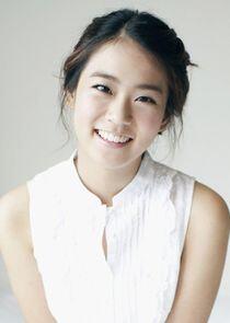 photo of Han Seung Yun photo of Han Seung Yun