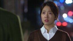 Kim Tan and Eun Sang's Romantic Kiss on the Rooftop Kim Tan and Eun Sang's Romantic Kiss on the Rooftop