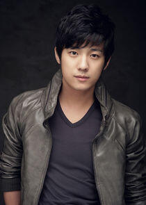 Seo Jun Young