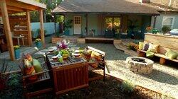 Outdoor Bar, Fire Pit and Creativity Retreat Outdoor Bar, Fire Pit and Creativity Retreat