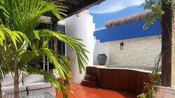 Dipping Your Toe Into Tulum Dipping Your Toe Into Tulum