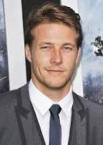 Luke Bracey Luke Bracey