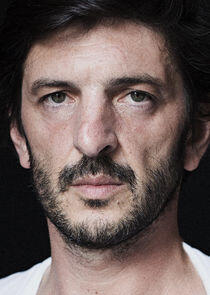 photo of Raphael Roger Levy photo of Raphael Roger Levy