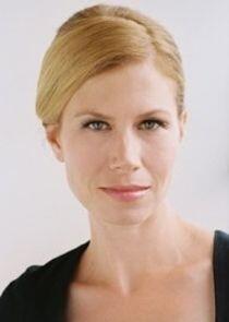 photo of Kerri Smith photo of Kerri Smith