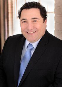 photo of Damian Muziani