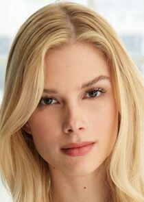 photo of Emma Ishta photo of Emma Ishta