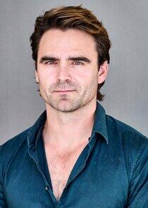 Dustin Clare Dustin Clare