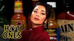 Nicole Scherzinger Regrets Double Dabbing While Eating Spicy Wings Nicole Scherzinger Regrets Double Dabbing While Eating Spicy Wings