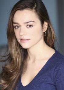 photo of Isabella Pisacane photo of Isabella Pisacane