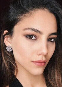 photo of Dilin Döğer photo of Dilin Döğer
