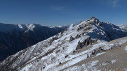 Tsubakuro-dake: New Year High Up in the Northern Alps Tsubakuro-dake: New Year High Up in the Northern Alps