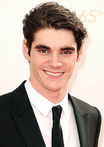 RJ Mitte RJ Mitte