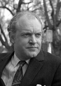 Frank Windsor Frank Windsor