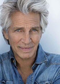 Eric Roberts Eric Roberts