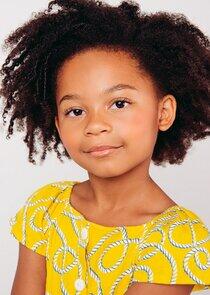 photo of Ellie Reine photo of Ellie Reine